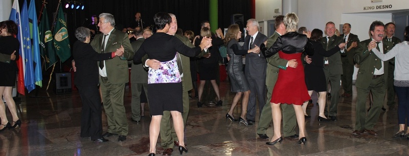 WideDancers